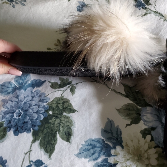 Slides - Picture 5 of 5